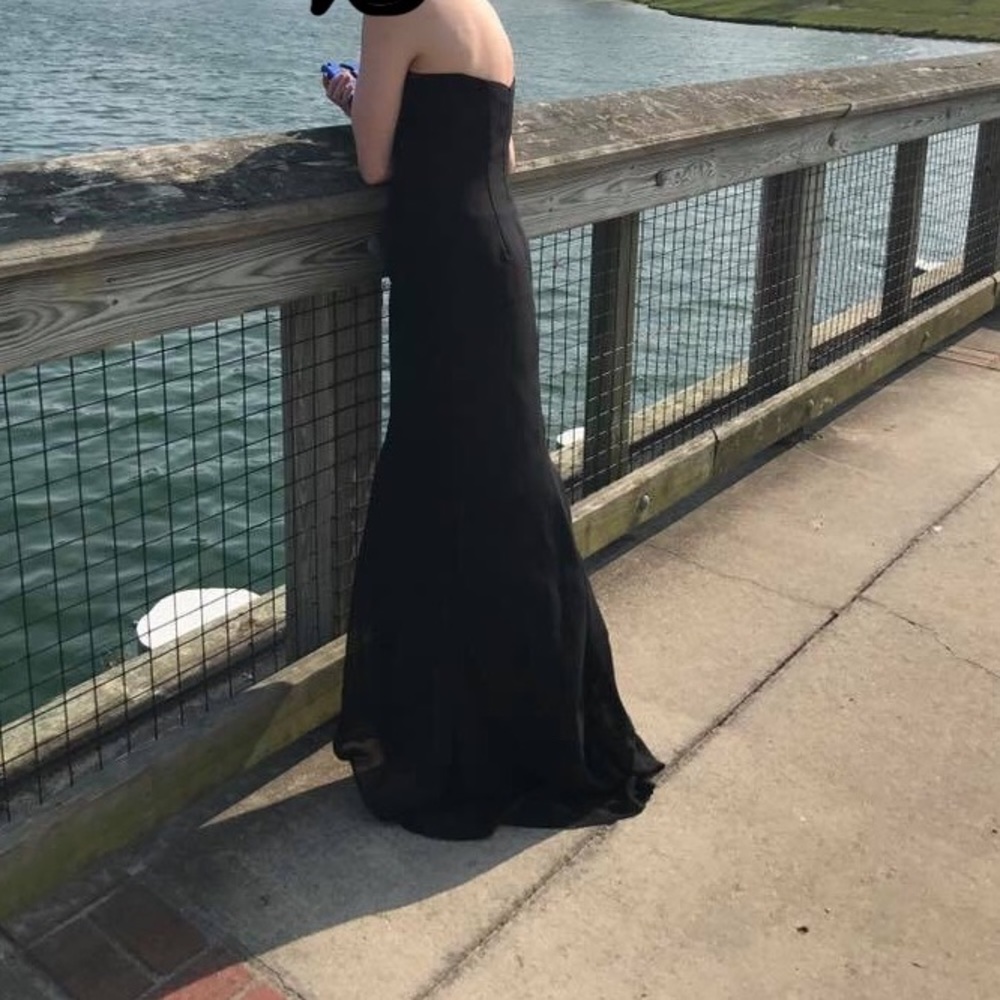 Prom dress - Picture 3 of 3